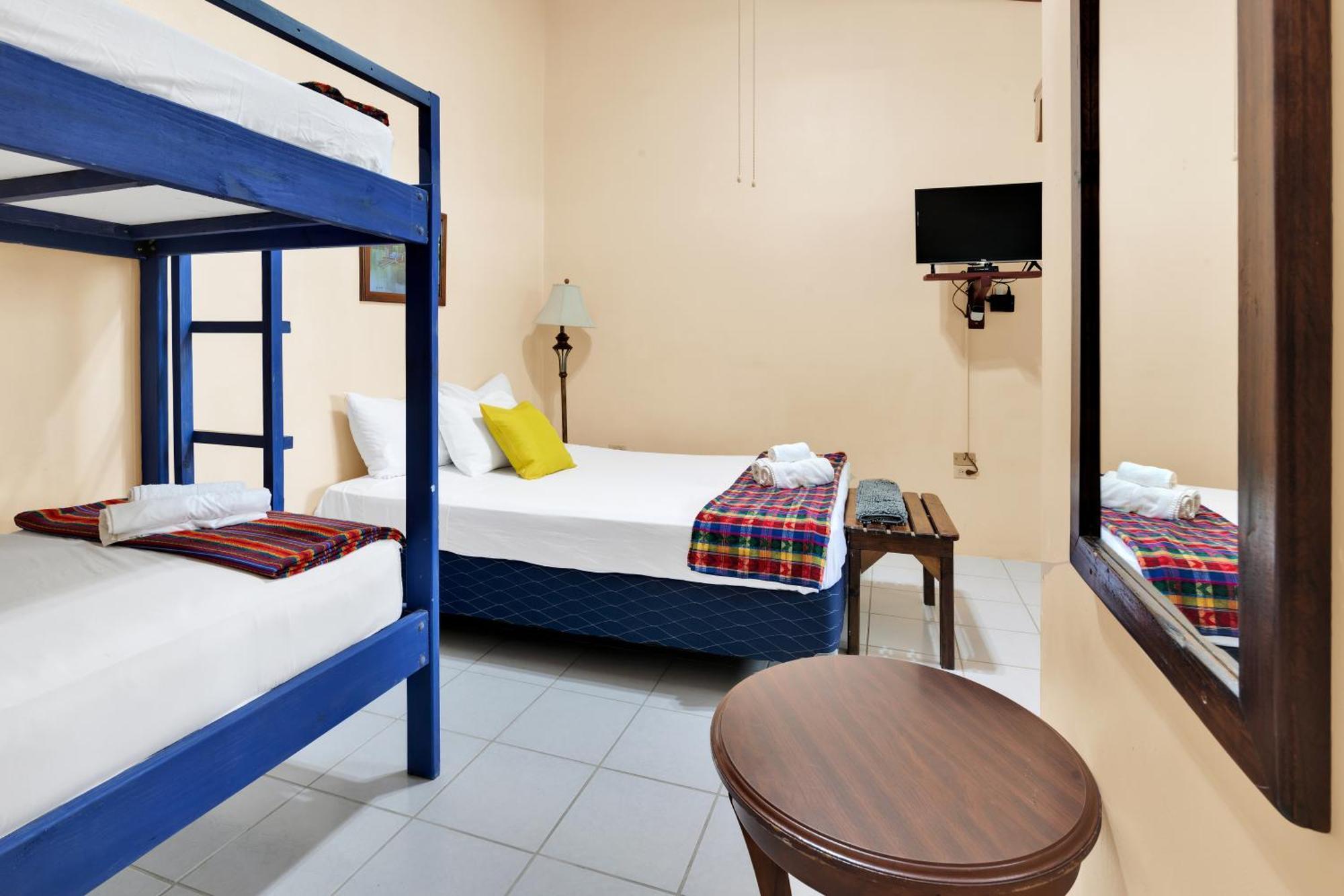 Drift Inn Cayo Santa Elena Екстериор снимка