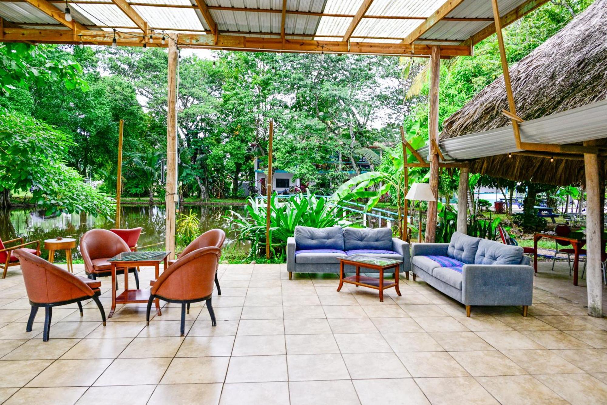 Drift Inn Cayo Santa Elena Екстериор снимка